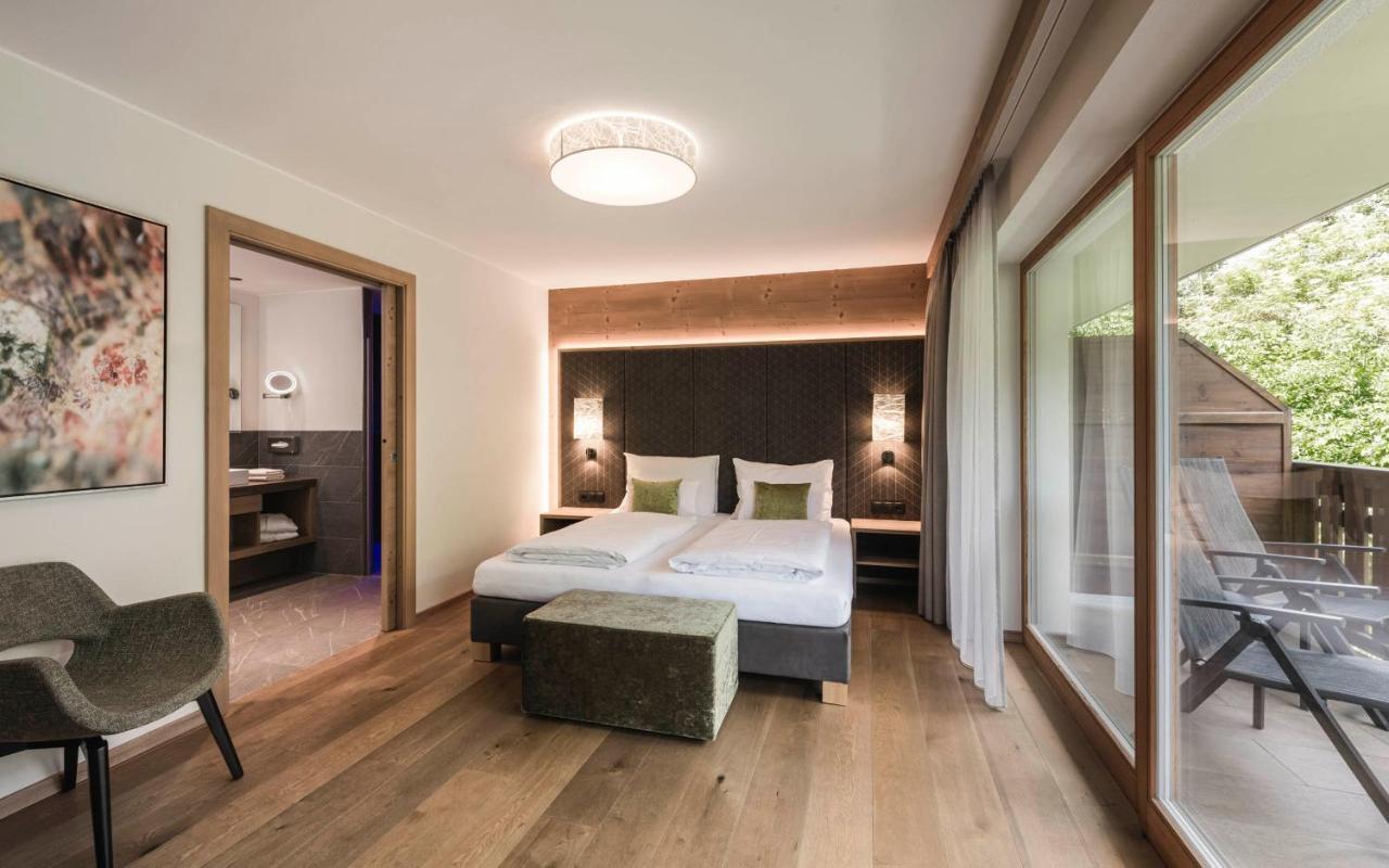 Hotel Waldhof 佩尔卡 外观 照片
