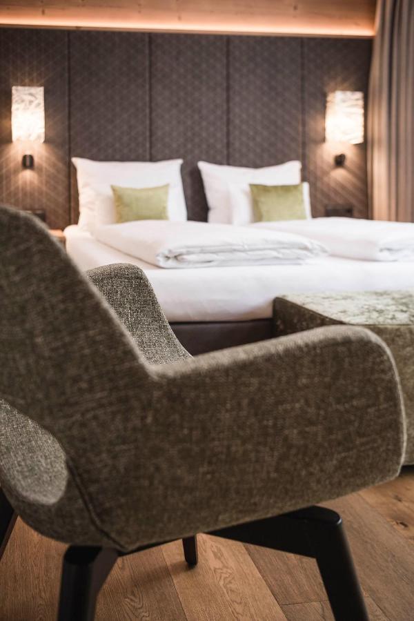 Hotel Waldhof 佩尔卡 外观 照片